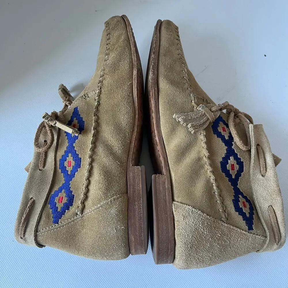 Soludos Suede Moccasin Womens Boots Sz 7 Boho Southwestern Embroidered  Festival